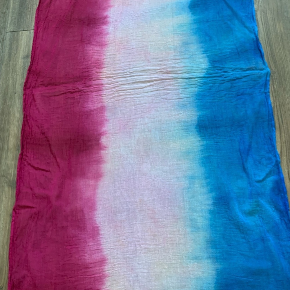 Scarf - Picture 7 of 7